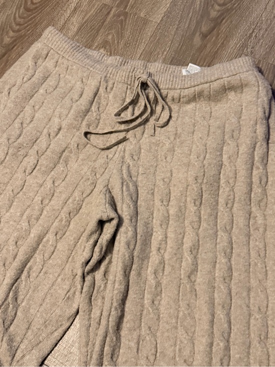 American Eagle Outfitters Pants - American Eagle Outfitters Beige Cable Knit Drawstring Pants